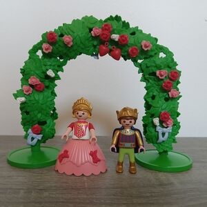 Vintage Playmobil 4257 Prince and Princess